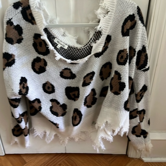 Cheetah print sweater - Picture 1 of 3